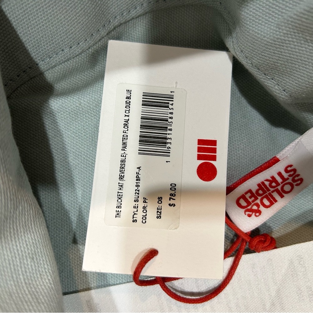 Madewell x Solid & Striped® Canvas Bucket Hat - Picture 9 of 16